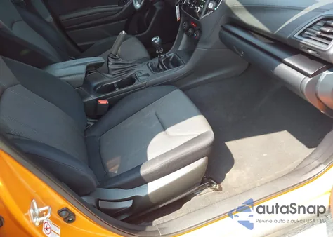 2018 Subaru Crosstrek 2.0I z USA, uszkodzony, nr VIN JF2GTAAC3J9216685